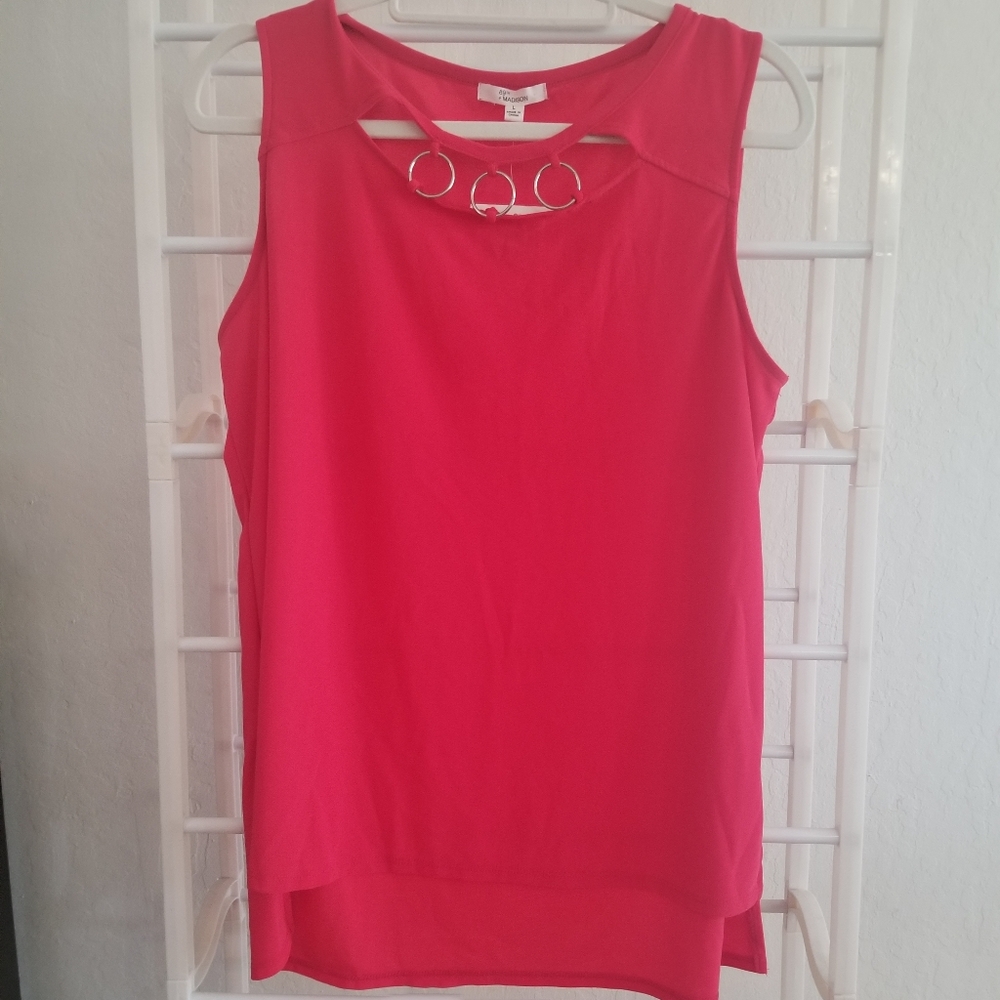 NWT! Hot Pink 89th & Madison Top Sz Large